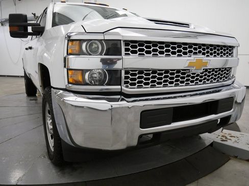 Used 2019 Chevrolet Silverado 3500 W/T image 36