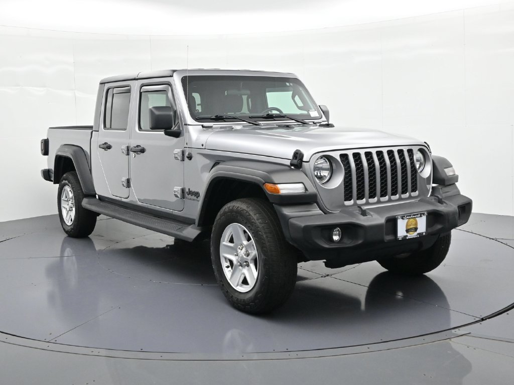 Used 2020 Jeep Gladiator Sport w/ Quick Order Package 24S AWD/4WD image 4
