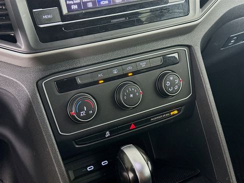 Used 2021 Volkswagen Atlas S image 23