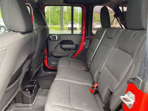 Used 2022 Jeep Wrangler Unlimited Sport AWD/4WD image 18