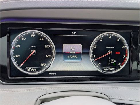 Used 2016 Mercedes-Benz S 550 4MATIC Sedan w/ Premium Package image 18