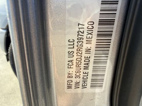 Used 2024 RAM 2500 Big Horn w/ Night Edition image 34