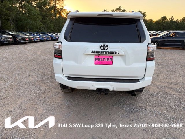 Used 2021 Toyota 4Runner SR5 Premium w/ Moonroof Package AWD/4WD image 6