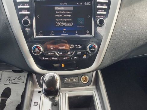 Used 2021 Nissan Murano SV image 9