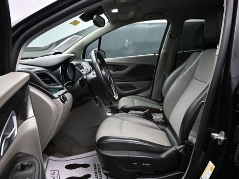 Used 2016 Buick Encore FWD image 9