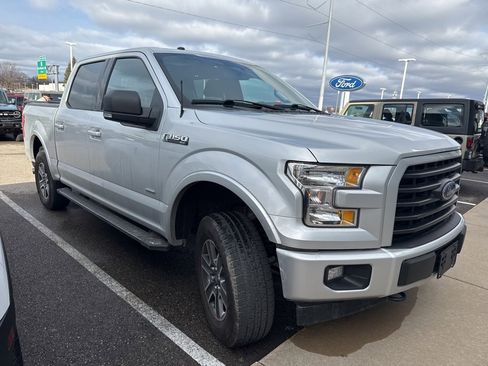 Used 2017 Ford F150 XLT w/ Equipment Group 302A Luxury image 1