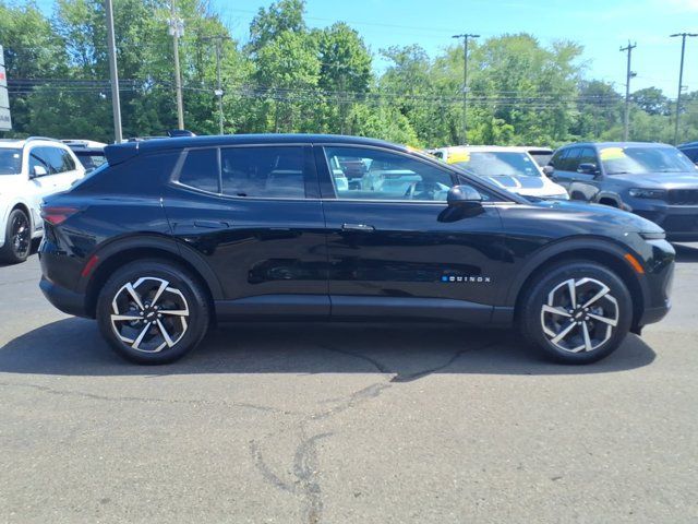 Used 2026 Chevrolet Equinox EV LT w/ Comfort Package AWD/4WD image 9