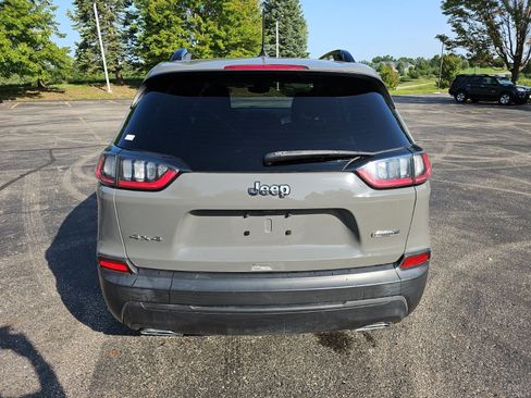 Used 2022 Jeep Cherokee Latitude Lux AWD/4WD image 5
