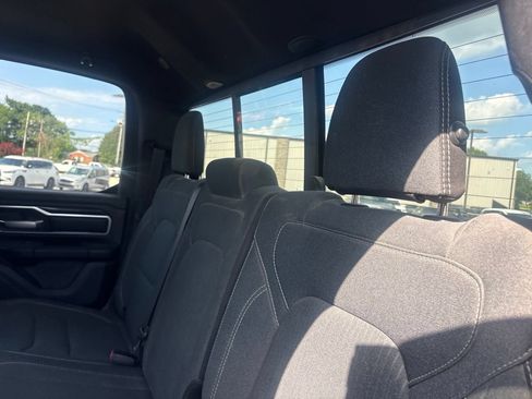 Used 2022 RAM 1500 Big Horn AWD/4WD image 6