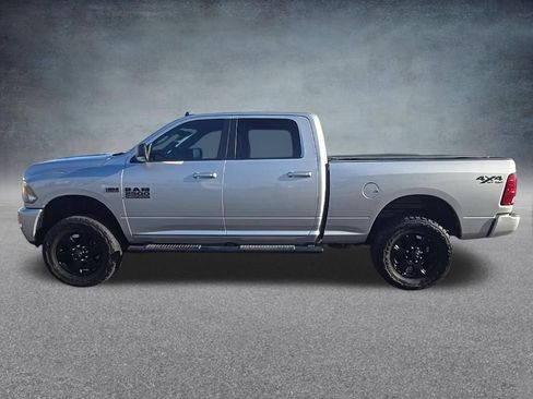 Used 2017 RAM 2500 Big Horn w/ Sport Appearance Group AWD/4WD image 7