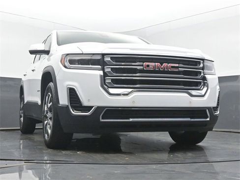 Used 2023 GMC Acadia SLE image 55