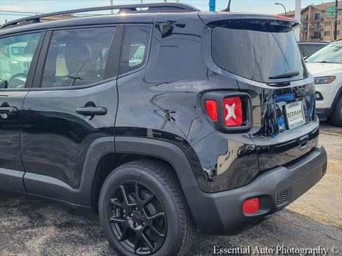 Certified 2020 Jeep Renegade Altitude FWD image 7
