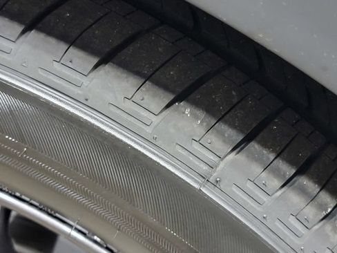 Certified 2026 Honda CR-V EX-L image 10