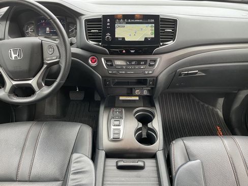 Used 2023 Honda Passport TrailSport image 15