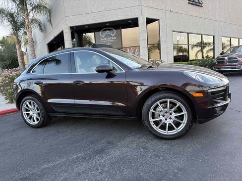 Used 2016 Porsche Macan S AWD/4WD image 16