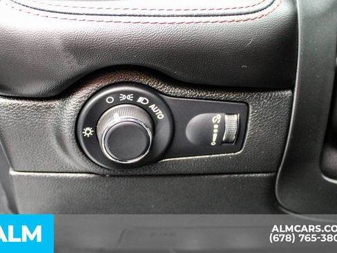 Used 2026 Dodge Durango GT RWD image 32
