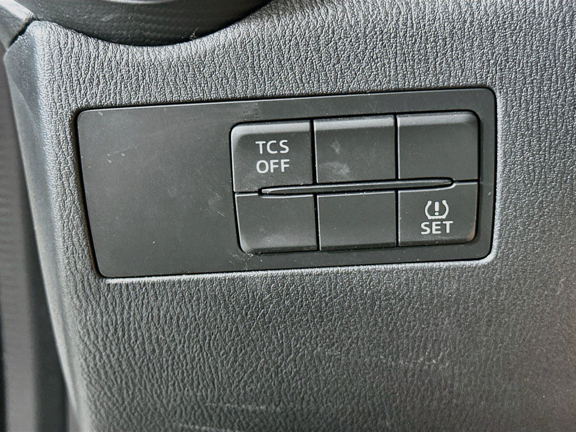 Used 2018 MAZDA CX-3 Grand Touring FWD image 17