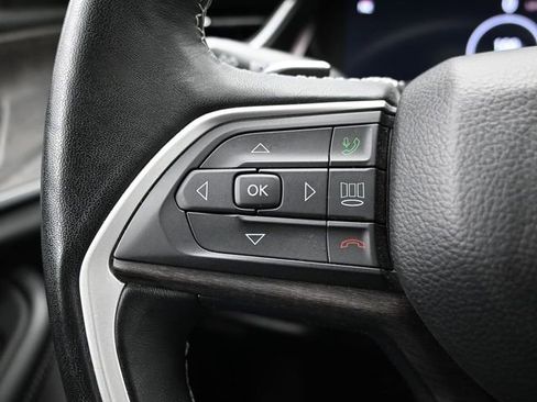 Used 2022 Jeep Grand Cherokee Limited w/ Trailer Tow Prep Group (B) image 30