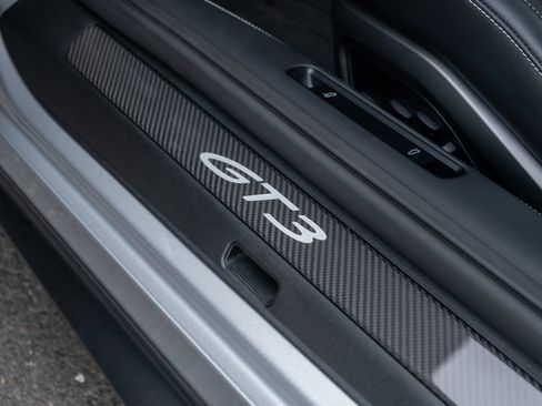 Certified 2023 Porsche 911 GT3 RWD image 46