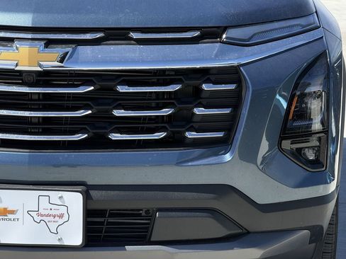 New 2026 Chevrolet Equinox LT w/ Safety and Technology Package image 8