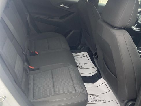 Used 2025 Chevrolet Equinox LT image 23