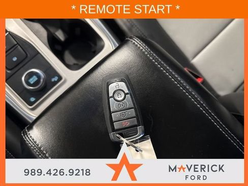 Used 2023 Ford Explorer XLT w/ Equipment Group 202A AWD/4WD image 28