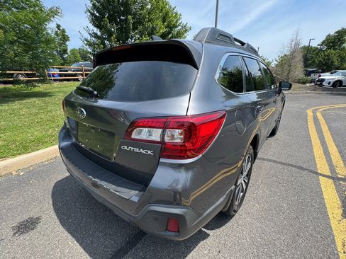 Used 2019 Subaru Outback 2.5i Limited image 6