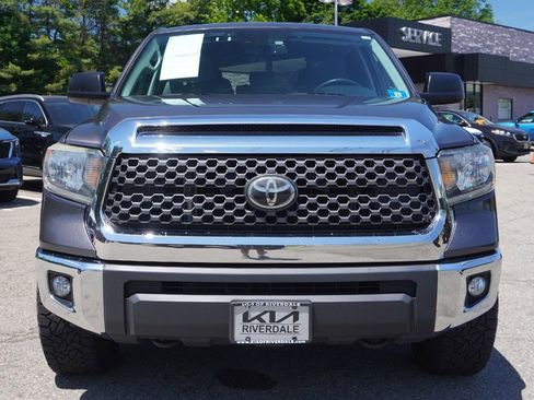 Used 2020 Toyota Tundra SR5 AWD/4WD image 8