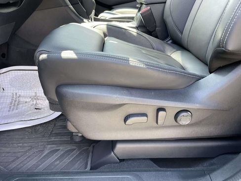 Certified 2026 Subaru Ascent Limited w/ Popular Package #2 AWD/4WD image 11