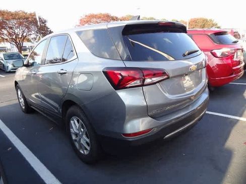 Used 2023 Chevrolet Equinox LT image 4