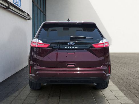 Used 2023 Ford Edge ST-Line AWD/4WD image 4