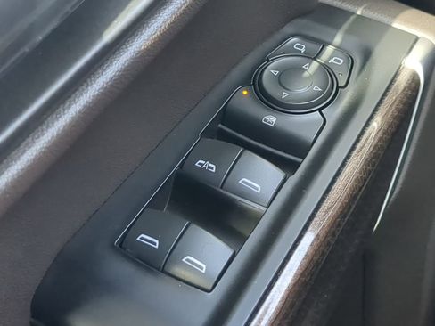 Used 2019 Chevrolet Silverado 1500 RST AWD/4WD image 22