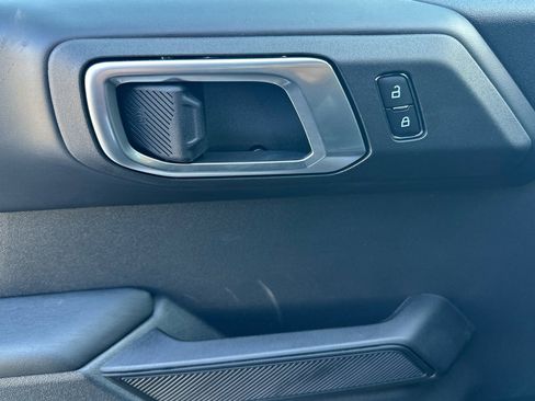 New 2025 Ford Bronco Outer Banks image 17