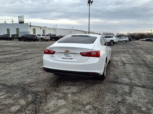 Used 2018 Chevrolet Malibu LS image 22
