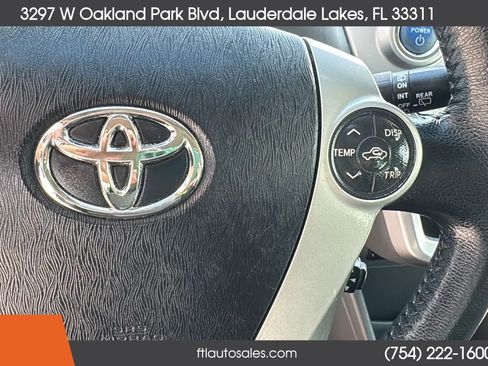 Used 2014 Toyota Prius V Five FWD image 46
