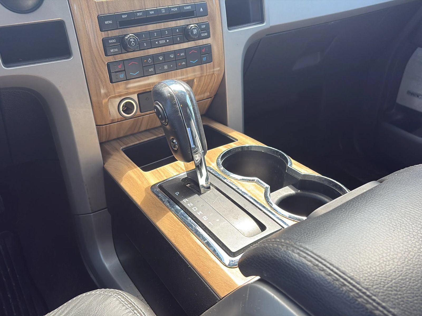 Used 2011 Ford F150 Lariat w/ Lariat Chrome Pkg RWD image 17