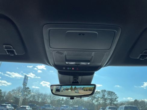 New 2026 Chevrolet Traverse LT w/ Midnight/Sport Edition image 20