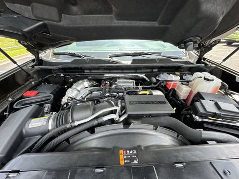 Used 2022 Chevrolet Silverado 2500 High Country w/ Safety Package II AWD/4WD image 27