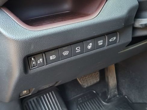 Used 2023 Toyota RAV4 Limited AWD/4WD image 21