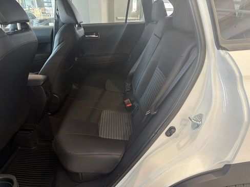 Used 2026 Toyota Corolla Cross AWD Hybrid w/ Convenience Package image 8