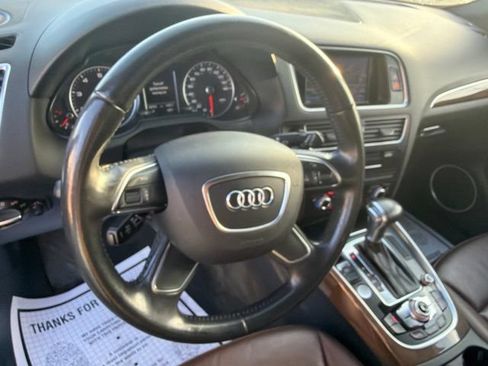 Used 2017 Audi Q5 2.0T Premium Plus w/ Technology Package AWD/4WD image 14