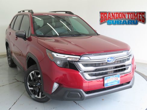 New 2026 Subaru Forester Premium AWD/4WD image 1