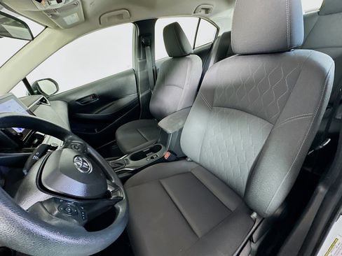 Used 2024 Toyota Corolla LE image 13