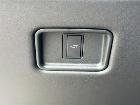 New 2026 Land Rover Range Rover Sport SE AWD/4WD image 37