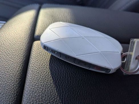 Used 2025 Genesis GV80 2.5T Standard image 38