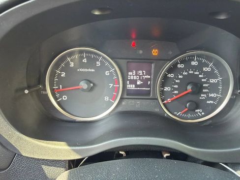 Used 2015 Subaru Crosstrek 2.0i AWD/4WD image 16