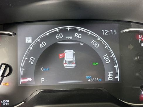 Used 2023 Toyota RAV4 XLE w/ Convenience Package image 18