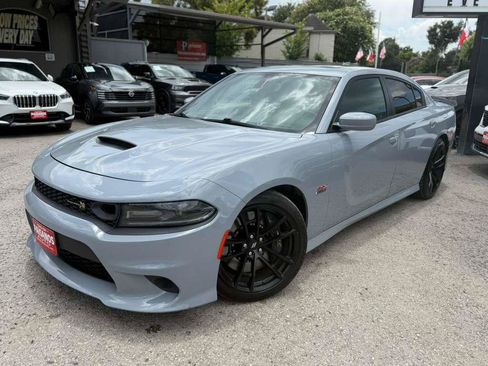 Used 2021 Dodge Charger Scat Pack w/ Dynamics Package RWD image 2