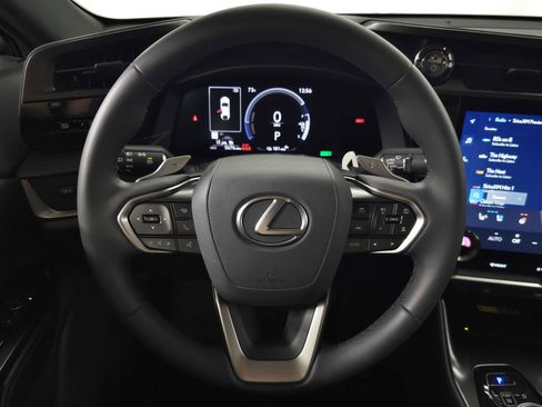 Used 2025 Lexus RZ 300e w/ Accessory Package (2T) FWD image 18