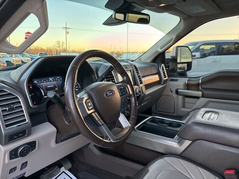 Used 2018 Ford F450 Limited image 10